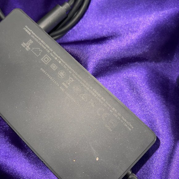 📌Microsoft Surface Dock (Pd9-00003),Black - Picture 6 of 9